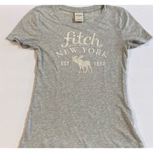 Abercrombie Kids Gray Tshirt (large youth) Girls Abercrombie basic tee